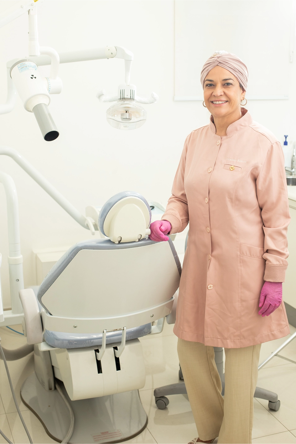 dra-cristiane-romero-dentista-na-republica-sp-2